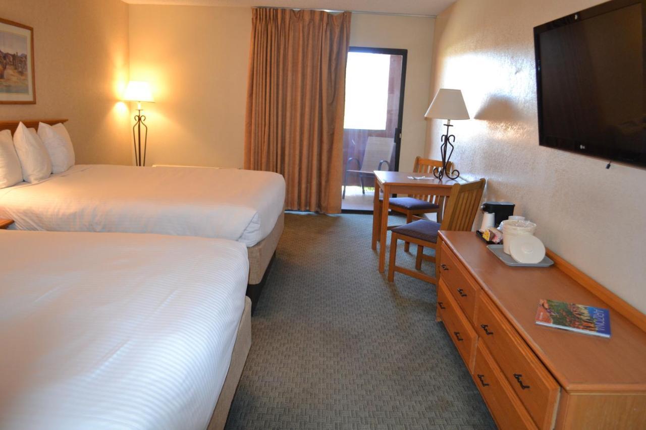 เดอะ ลอดจ์ แอท คลิฟ คาสเซิล กาสิโน Hotel แคมป์เวอร์ด ภายนอก รูปภาพ